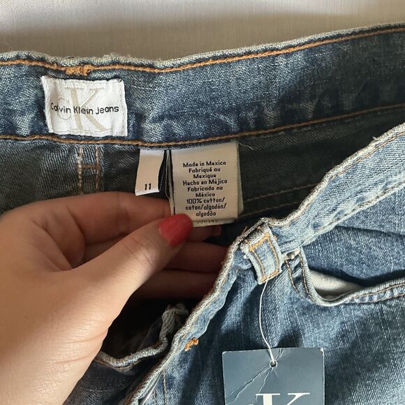 Calvin Klein Size 11 Low Rise Boot Cut 12oz Sandblast Denim 33" Inseam - Picture 4 of 9